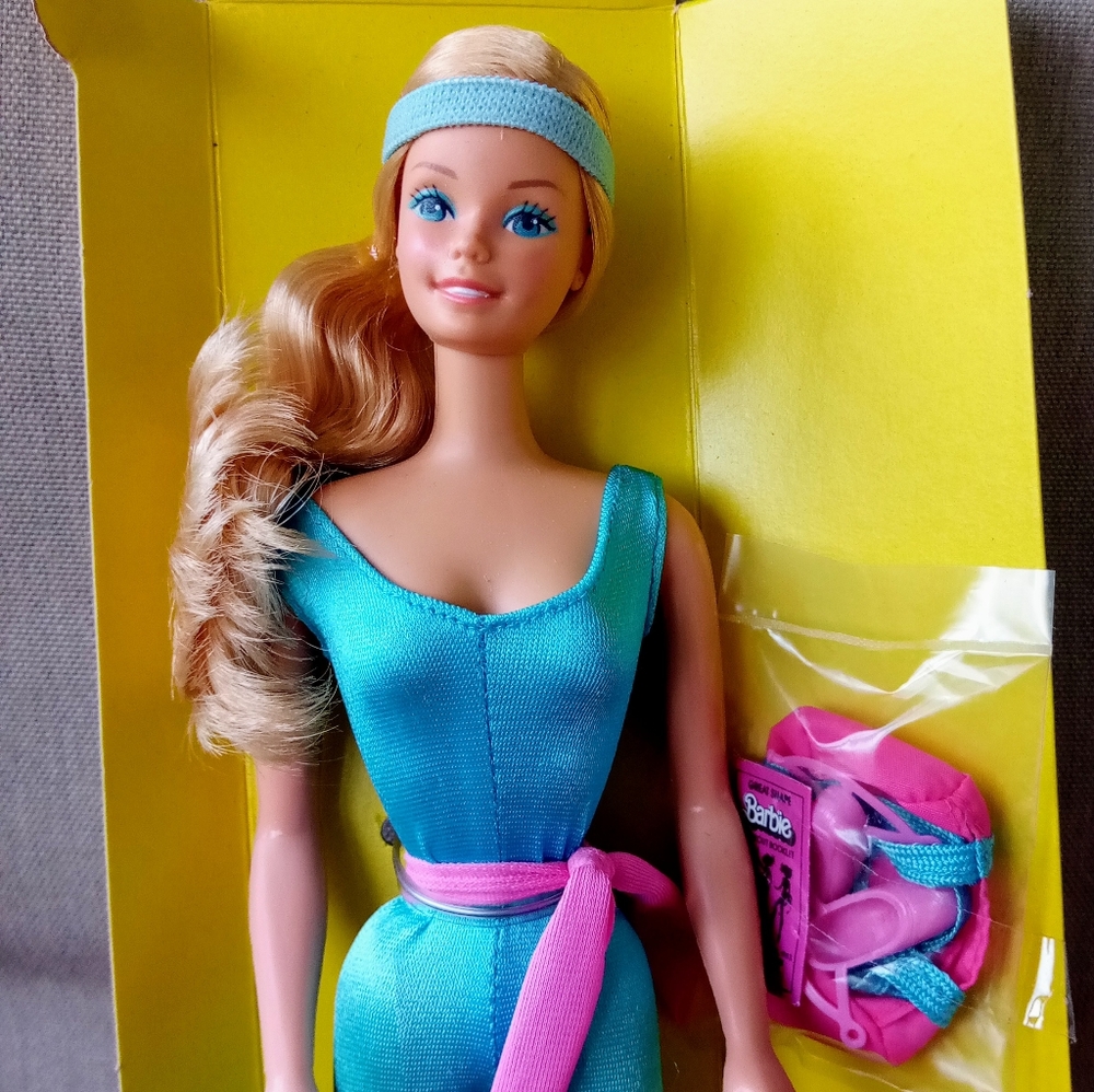 Great Shape Barbie 1983